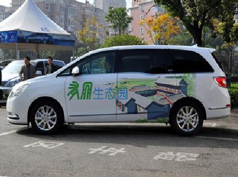 江津户外车贴喷绘如何保持效果?